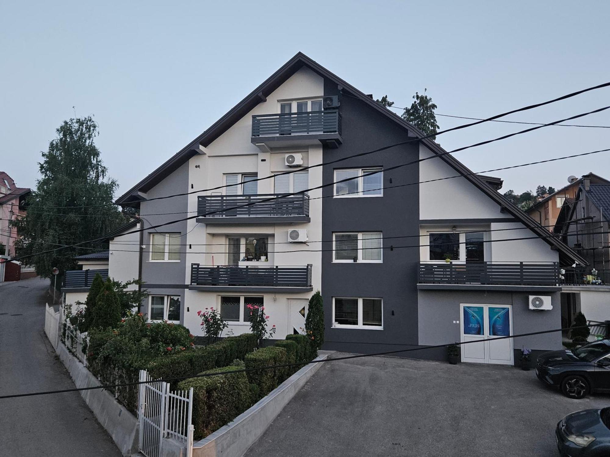 Apartman Daniela Sarajevo Luaran gambar
