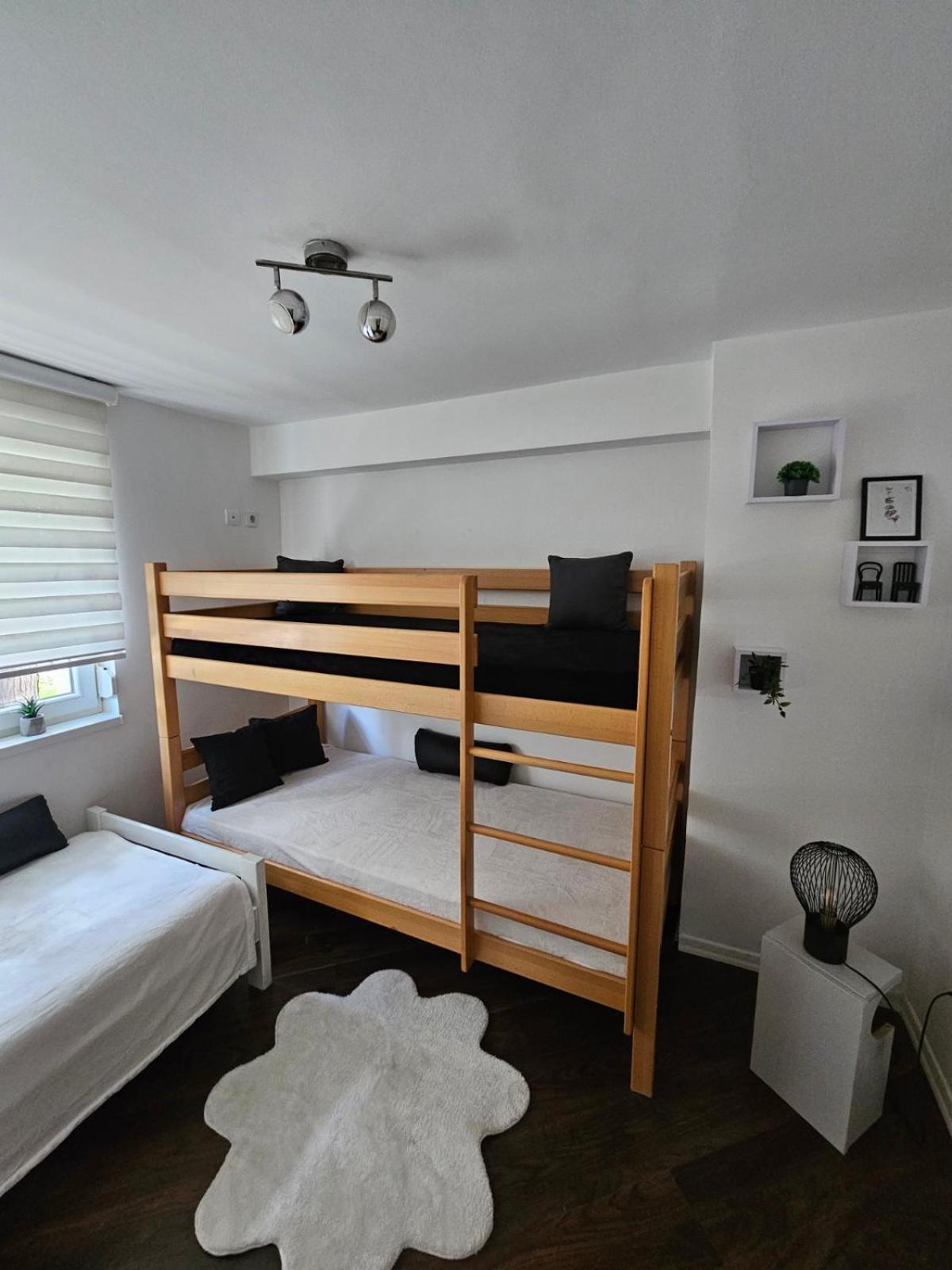 Apartman Daniela Sarajevo Luaran gambar